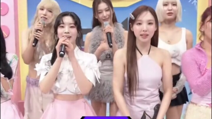 Things Gradually Disappearing from K-Pop Trends