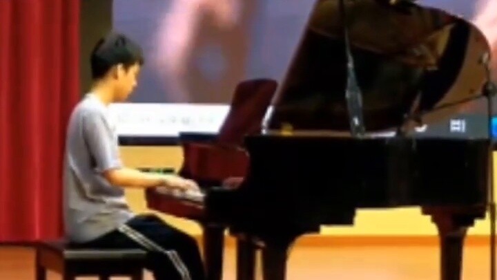 [Avicii] Speed school performance clip
