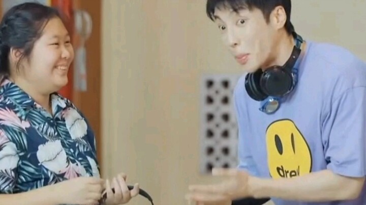 The telephone game turned really tough when it got to Gao Hanyu—“I don’t know.”