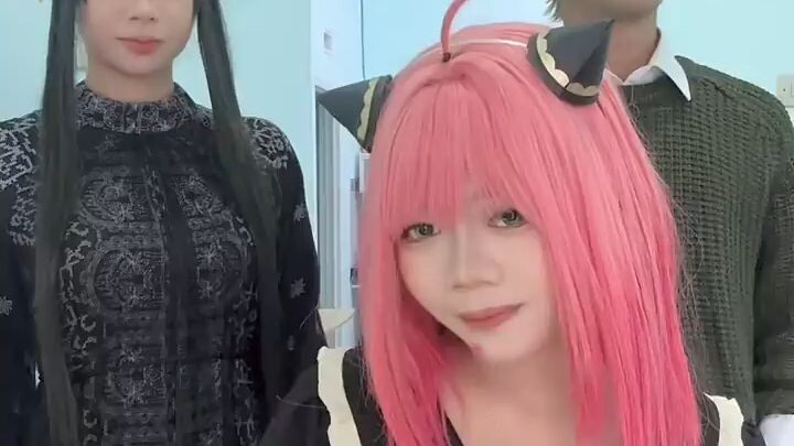 Cosplay anime: joget dulu gk sih