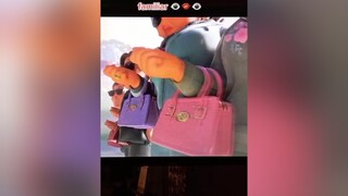 Es la señora kwan!! disneypixar  elgato  thecatinthehatmovie  pixarturningred  pixarturningred  the