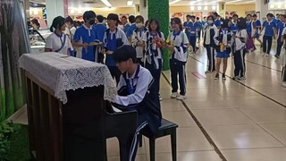 [Trường trung học số 2 Thâm Quyến] Đi ngang qua căng tin, tôi tìm thấy một cây đàn piano phụ