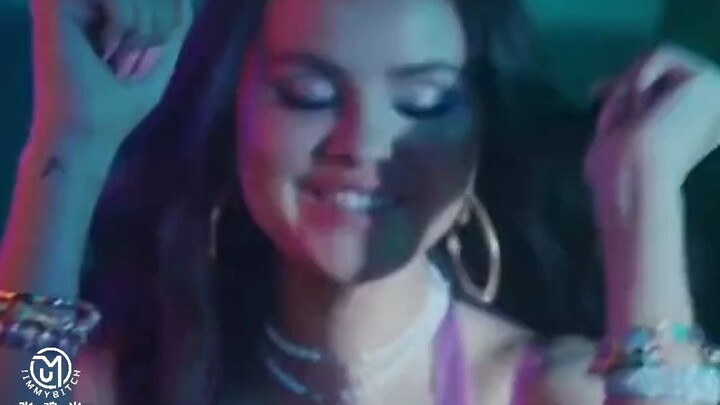 Selena Gomez | Selena Gomez makes a powerful comeback with her new single!