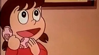 Nobita, you are so sweet. Auntie is very happy.