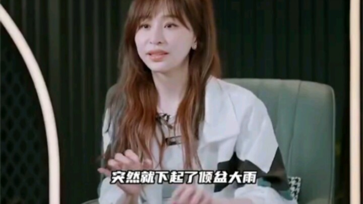 #甜心教主# There is a reason why she is 🔥, she is worried that the audience can't see her, so when the s