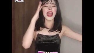 Cách cười với những đứa nói chuyện quá nhạt cre: Trần Đức Bo