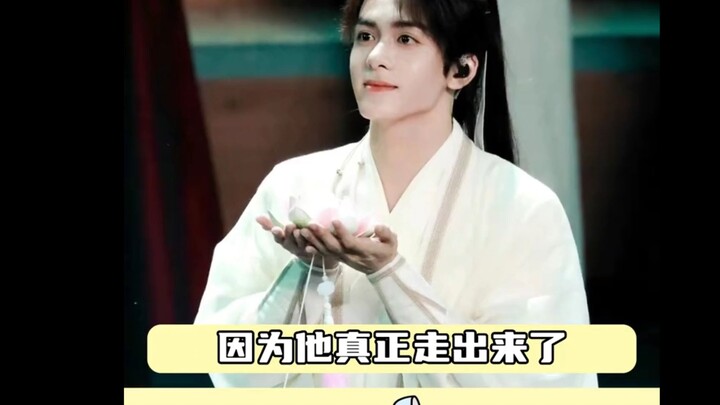 Kali ini aku benar‑benar bisa move on!! Zeng Shunxi berkata bahwa akhir dari “Lotus楼” adalah sebuah 