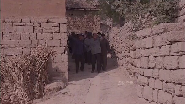 “Got money in my pocket but nowhere to spend it”