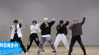 TXT 'Devil by the Window' Dance Practice