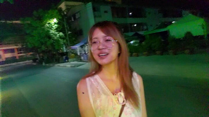 Greeting Toey