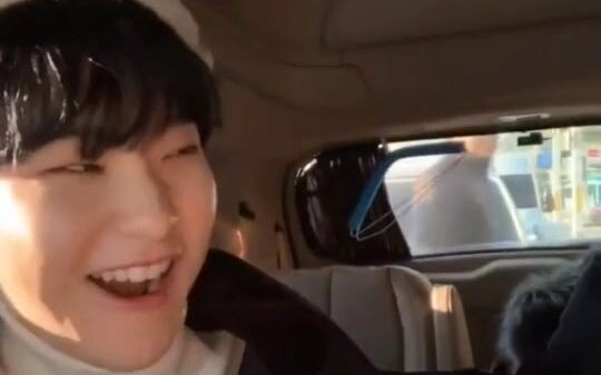 Seventeen: Saksikan bagaimana Seung-ho Xu mengajari Sun-young Kwon menyanyikan “Rindu itu Rasa Sakit