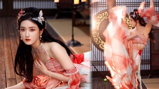 Have you ever seen a dancing koi? "Sister, today is only my first day as a human being~"