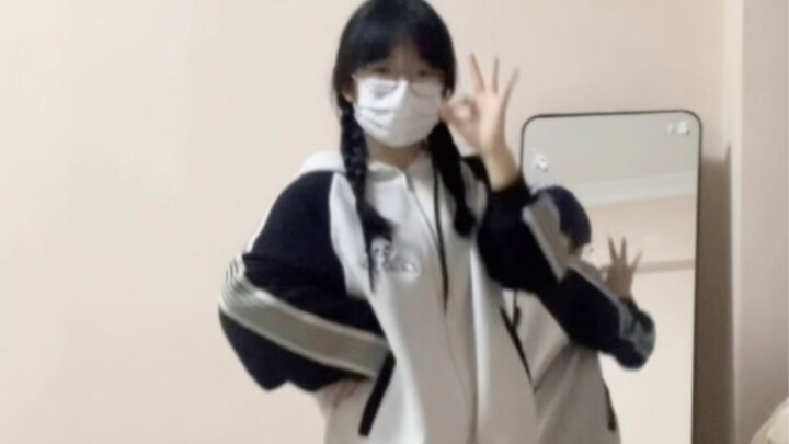 (・ω・)ノ dry goods girl! Little buried OP
