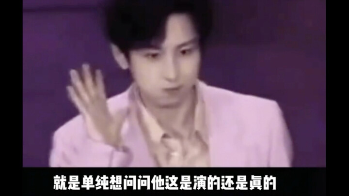 ดื่มด่ำในโลกของตัวเองจนเผลอเอาจริง ลืมความรักไปเสียสนิท เหมือนเพิ่งได้รับความอบอุ่นจากใครสักคน เมื่อ