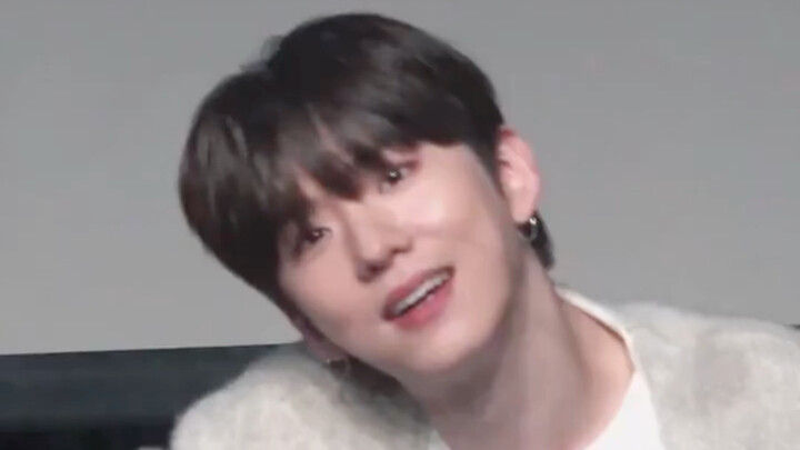 [ยู กีฮยอน] ไอดอลที่อิจฉาเพราะคุณเผลอไผลในช่วงแจกลายเซ็น