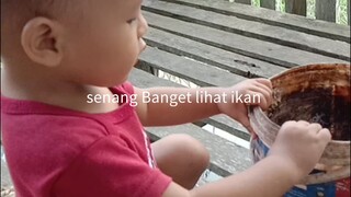 lihat ikan udah seneng banget