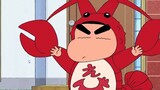 Ibu meminta Xiaoxin untuk menggendong pengantar barang, Xiaoxin menangkapnya dengan cakar lobsternya