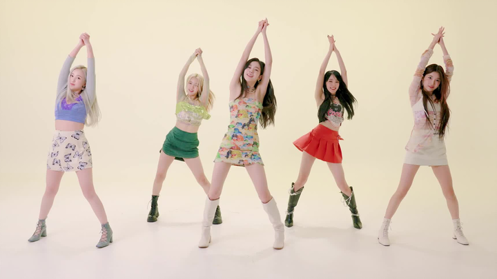 【wooah】เวอร์ชัน NYLON MUSIC 🎢 วิดีโอการแสดง «Rollercoaster»