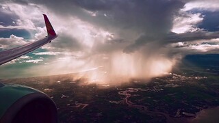 Ternyata seperti inilah penampakan saat hujan di langit