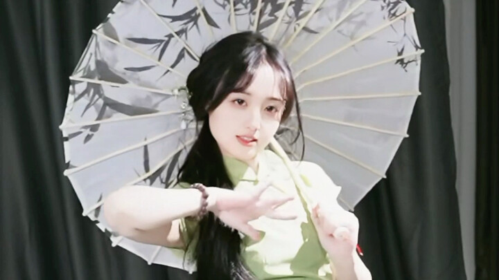 A Fairy Sister Fell From the Sky