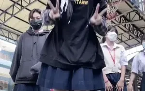 ฉันอยากเปิดเทอมฉันคิดถึงเพื่อน