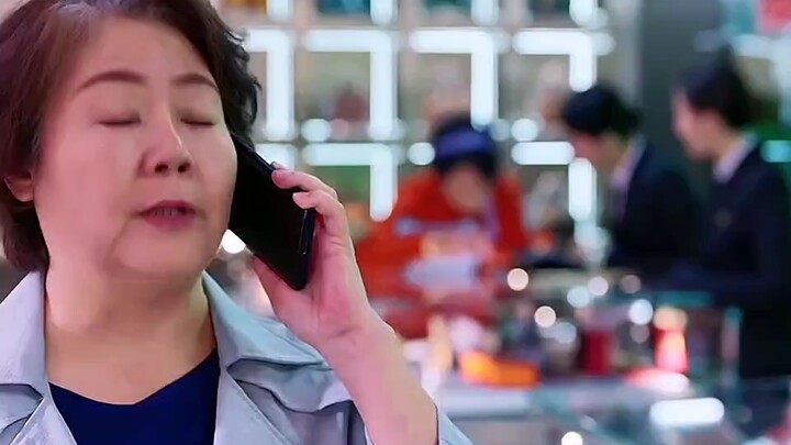 คุณแม่ทำงานต้องดูแลทั้งหน้าที่การงานและครอบครัว ความล่มสลายเกิดขึ้นเพียงชั่วพริบตา!