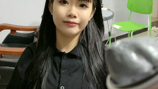 Pacar saya belajar mengubah wajah 🙃