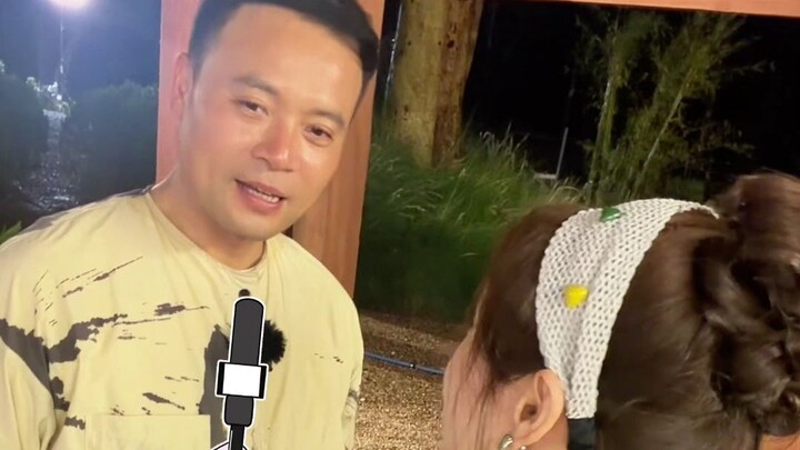 What did the novice Chinese restaurant owner chat about with Chef Lin after their first day of work?