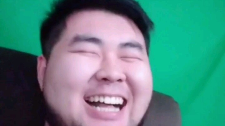 Muscular Guy Teaches You How to Sound Like a Loli!