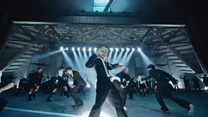 A dance move even more perverted than Hit appeared