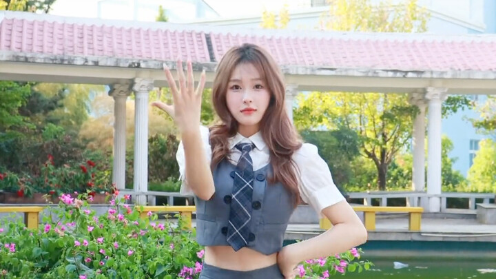 Kompetisi besar antar sekolah untuk es krim cinta yang panas, aku benar-benar jatuh cinta, inilah se