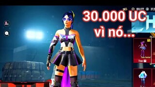 PUBG Mobile - Tất Tay 30.000 UC Chỉ Vì Món Đồ Này | Khóc 1 Dòng Sông