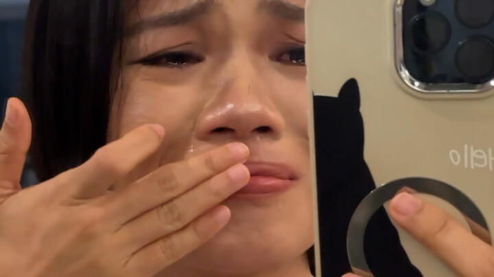 If you have a square face, definitely don’t get this haircut…