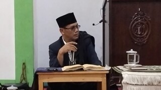 Dilema ustadz kampung