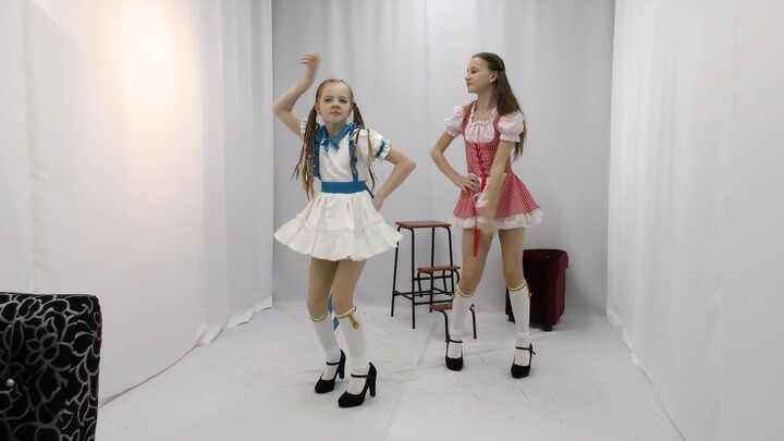 Carol and Elizabeth's duet