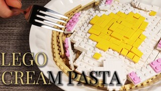 Pelanggaran kalori! Mengiler saat menikmati pasta bacon krim [LEGO Stop Motion Animation]