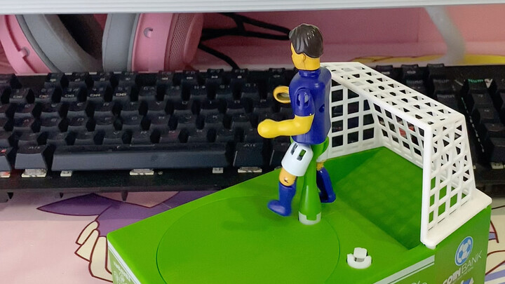 Aku benar-benar nggak habis pikir! Siapa sih yang nyusun desain ini? Ngakak banget!