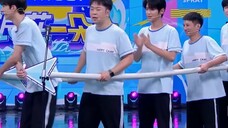 Lin Yi sang