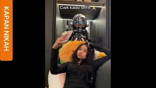 cewe cewe kalo selfie