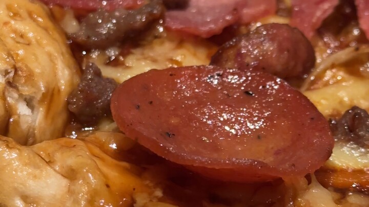 All meat pizza #SummerRecommendations