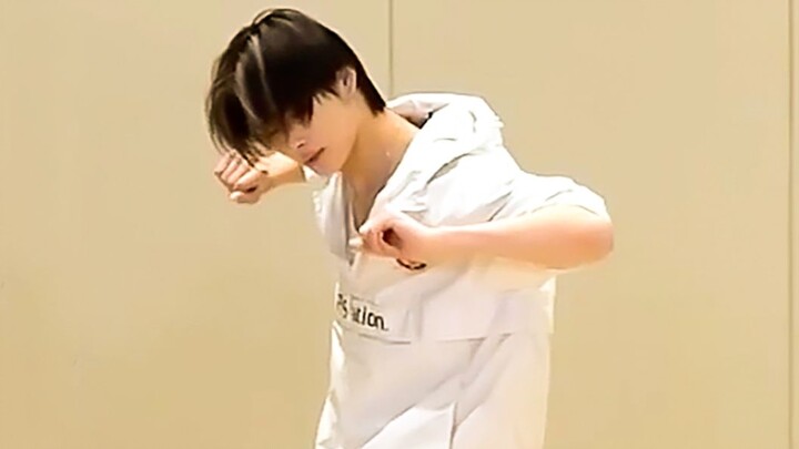 【西村力】哦搜哇～这么会跳防弹的第一次见吧～