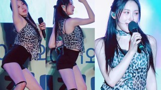 Lee Chae-yeon tampil langsung offline pada 240921 menari ulang lagu "Knock" dalam rekaman langsung b