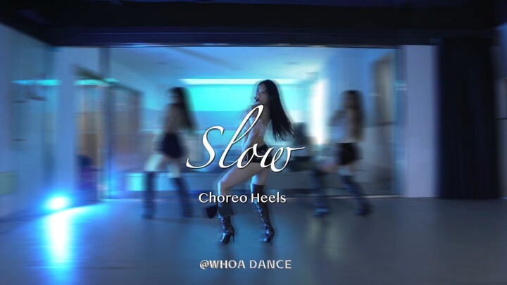 إيقاع "slow" لـ وانغ جيا إر الذي تقع في حبه بمجرد سماعه/ درس الكعب العالي