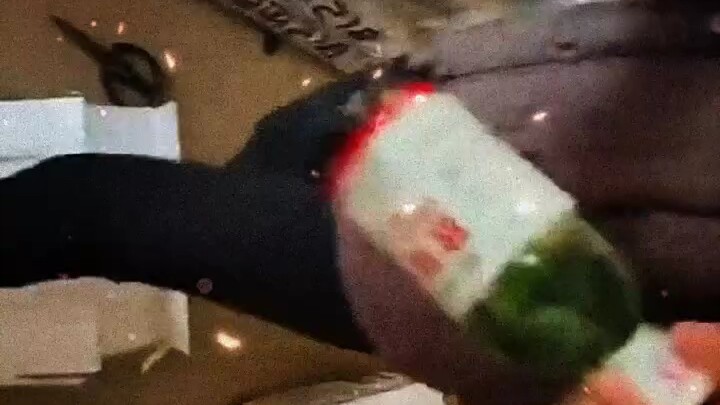 【日月搞笑】最新视频来袭，快来看看吧！