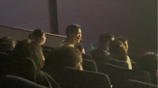 关于我在看铃芽之旅时电影院里有人吵架还互相自拍吐吐沫