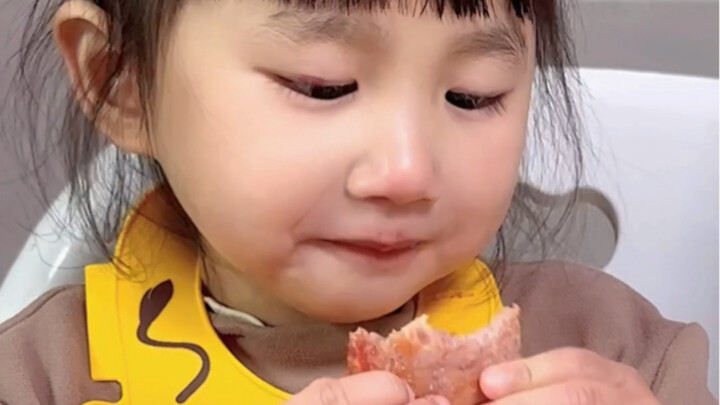 I'm very satisfied with the meal.