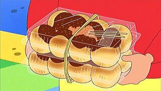 Bola gurita ini lezat dan juicy, renyah di luar dan lembut di dalam. Saat digigit, kulitnya yang ren