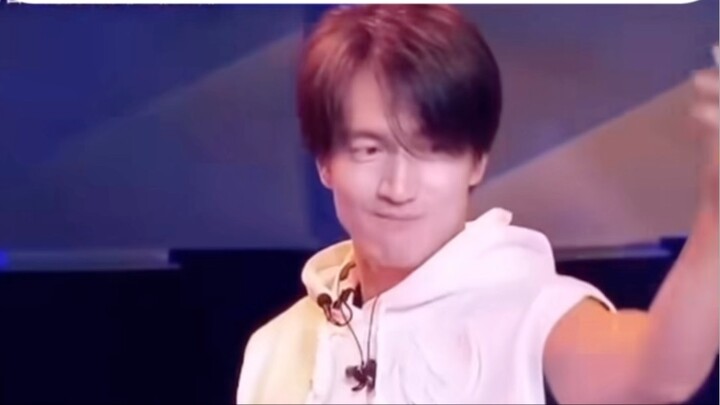 Kahit nahihirapan sa step ang Cute pa din ni Jerry Yan 😍❤️