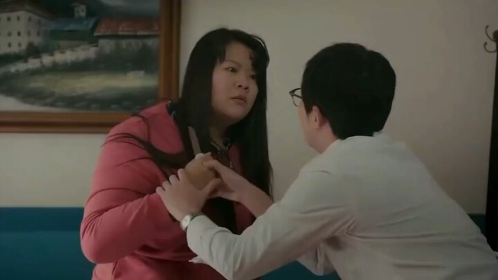 ข้าราชการตกหลุมรักฉันที่หูใหญ่ตัวอ้วนเหรอ???