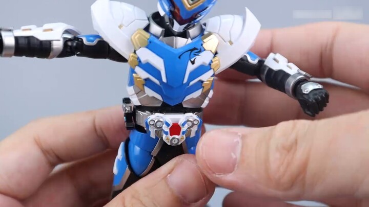 1/12 Flying Shadow Armor Hero